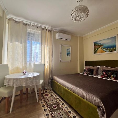 Апартаменты Evis House Тирана Экстерьер фото